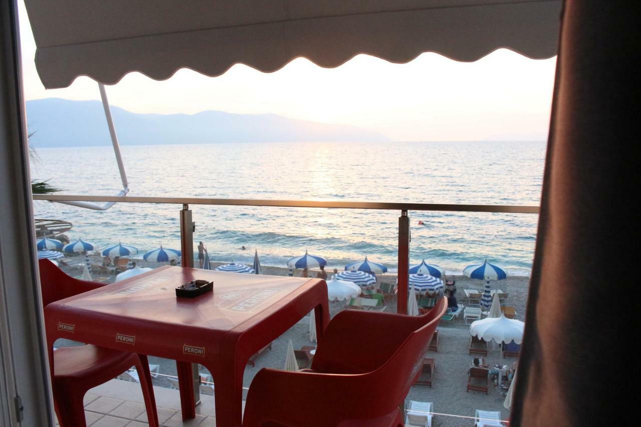 Palmanova Beach Mardok Vlore Luaran gambar